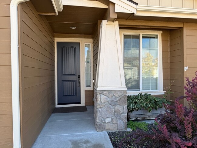 5881 W Galloway St in Boise, ID - Building Photo - Building Photo