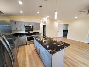 16-2084-2084 Hanale Dr in Pahoa, HI - Building Photo - Building Photo