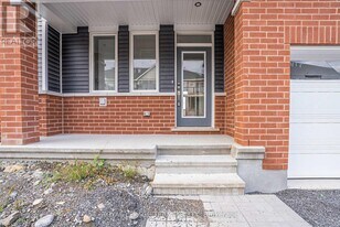 120 Beebalm Cres in Ottawa, ON - Building Photo