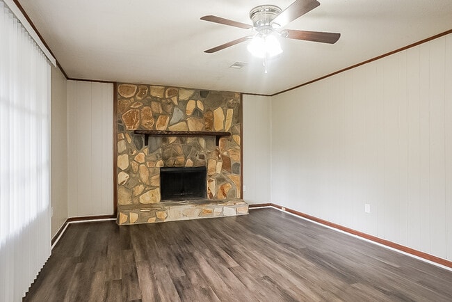 3704 Rio Ridge Dr in Hephzibah, GA - Foto de edificio - Building Photo