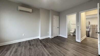 1235 W Huntingdon St in Philadelphia, PA - Building Photo - Building Photo