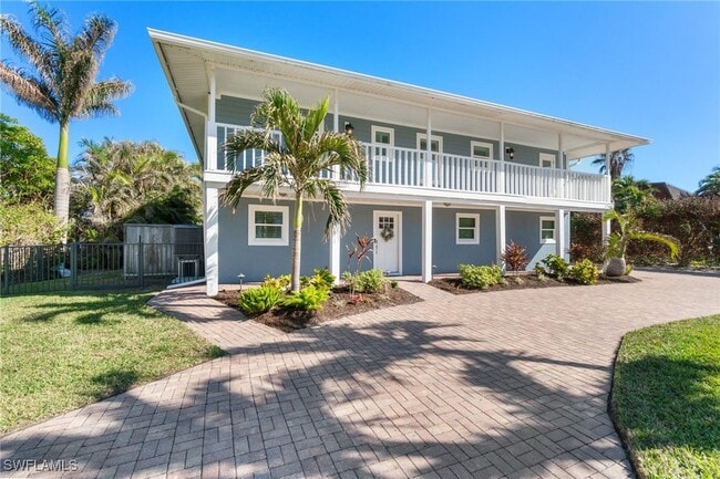 property at 27809 Kings Kew