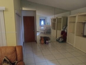 17307 SW 115th Ave in Miami, FL - Building Photo - Building Photo