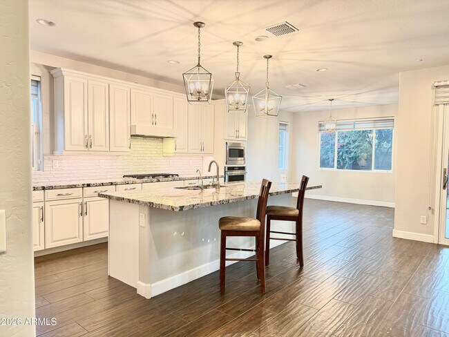 1732 W Myrna Ln in Tempe, AZ - Building Photo - Building Photo