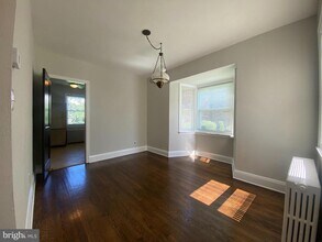 5212 Biddison Ln in Baltimore, MD - Building Photo - Building Photo