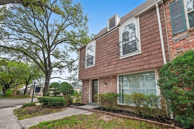 property at 500 N Post Oak Ln