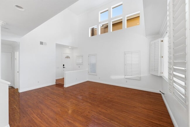 property at 8261 E Alpine Ct