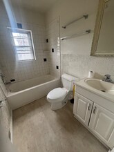 828 George St in Norristown, PA - Building Photo - Building Photo