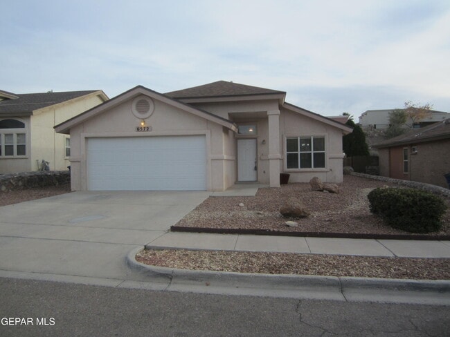 6572 Dakota Ridge Dr in El Paso, TX - Building Photo - Building Photo
