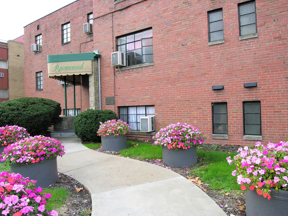 Ravenswood in Pittsburgh, PA - Foto de edificio