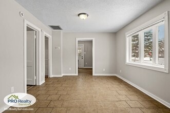 10807 Foley Blvd NW in Minneapolis, MN - Building Photo - Building Photo