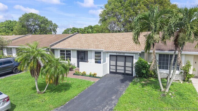 property at 5380 Lakewood Cir S
