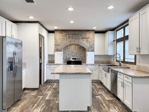 393 Fire Field Rd in New Braunfels, TX - Building Photo - Building Photo