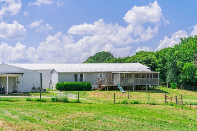 property at 1485 Cornersville Hwy