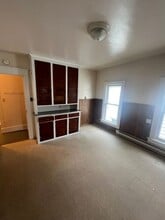 820 Hess Ave in Erie, PA - Building Photo - Building Photo