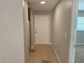 141 Fernery Rd in Lakeland, FL - Building Photo - Building Photo