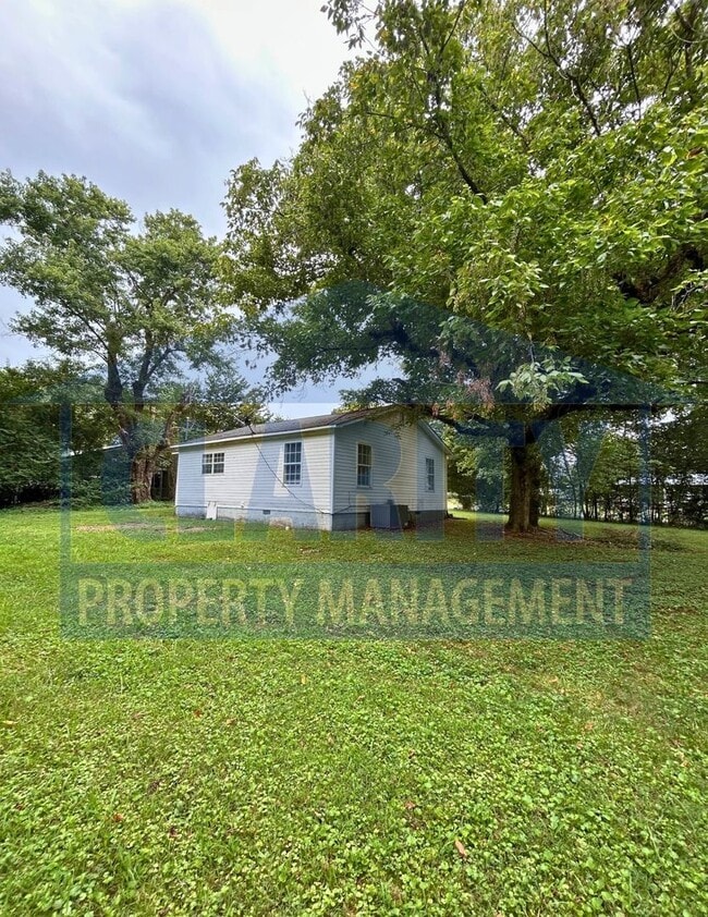 330 Orlando Dr in Cleveland, TN - Building Photo - Building Photo