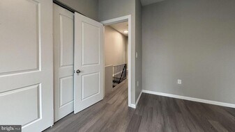 1536 S Napa St in Philadelphia, PA - Building Photo