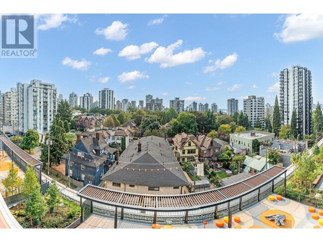 1408-1408 Robson St in Vancouver, BC - Building Photo - Building Photo