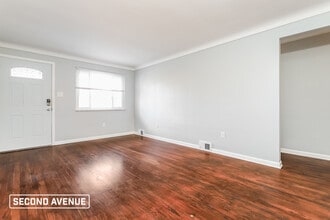 426 Gilmore Ave in Trafford, PA - Building Photo - Building Photo