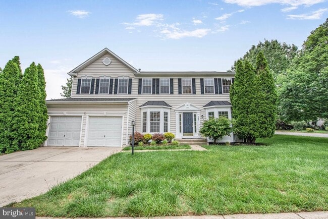 property at 730 Emerald Hill Dr NE