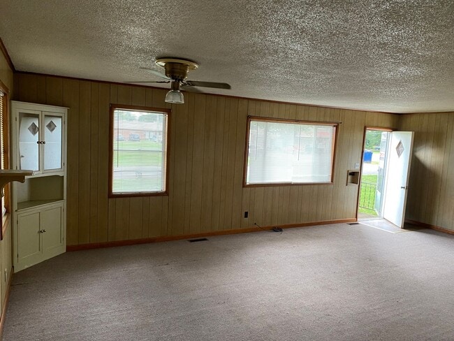 110 State St in Dardanelle, AR - Building Photo - Building Photo