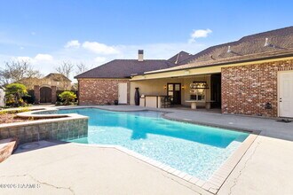 100 Stone Creek in Lafayette, LA - Building Photo - Building Photo