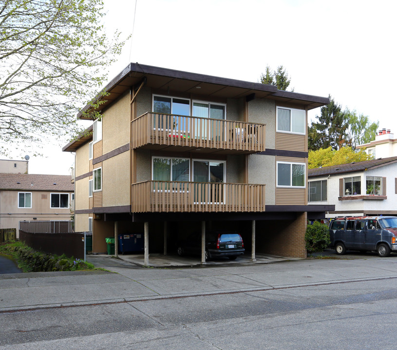 Ballard 5 in Seattle, WA - Foto de edificio