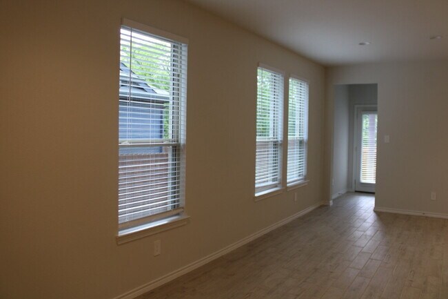 1906 Iris Rd in Melissa, TX - Building Photo - Building Photo