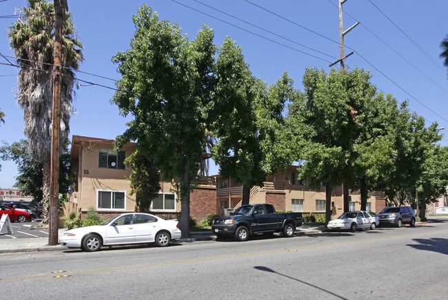 Palm Plaza Apartments in San Jose, CA - Foto de edificio - Building Photo