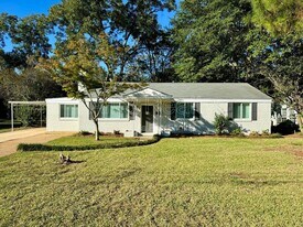 2927 Brevard Ave in Montgomery, AL - Building Photo