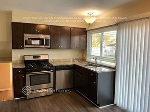 5125 Coulter Rd in Oak Forest, IL - Foto de edificio - Building Photo