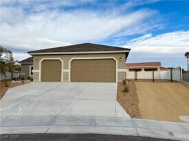 1931 Rose Ct in Pahrump, NV - Building Photo