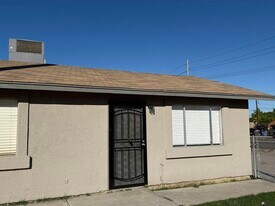 1801 W 1st St in Yuma, AZ - Building Photo