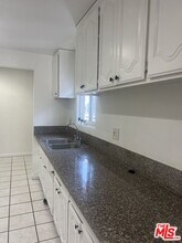 6317 1/2 S Victoria Ave in Los Angeles, CA - Building Photo - Building Photo