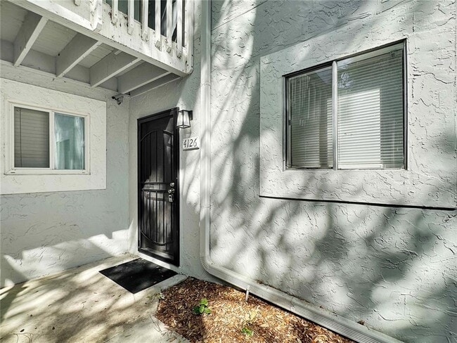 property at 4126 Plantation Cove Dr