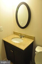 8000 Chanute Pl in Falls Church, VA - Building Photo - Building Photo