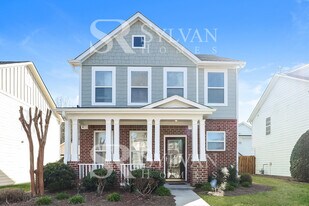 7840 The Lakes Dr in Fairburn, GA - Building Photo