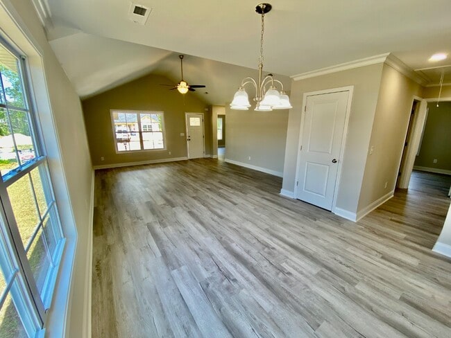 property at 3686 Saddle Rdg Dr