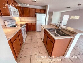 3507 Caruso Pl in Oviedo, FL - Building Photo - Building Photo