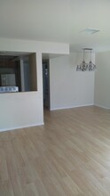 32505 Candlewood Dr, Unit 85 in Cathedral City, CA - Building Photo - Building Photo