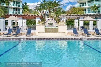 500 SE Mizner Blvd, Unit A507 in Boca Raton, FL - Building Photo - Building Photo