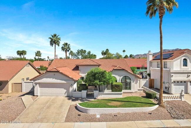 property at 10102 E Dreyfus Ave