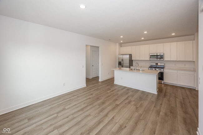 17273 Wellburn Dr in Westfield, IN - Building Photo - Building Photo