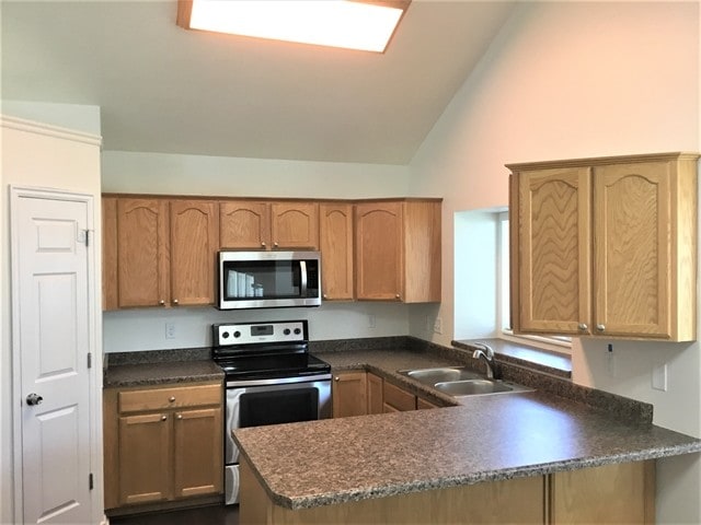 56 S 350 W in Clearfield, UT - Building Photo - Building Photo