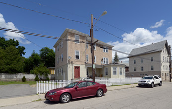 283 Cowden St in Central Falls, RI - Building Photo - Building Photo