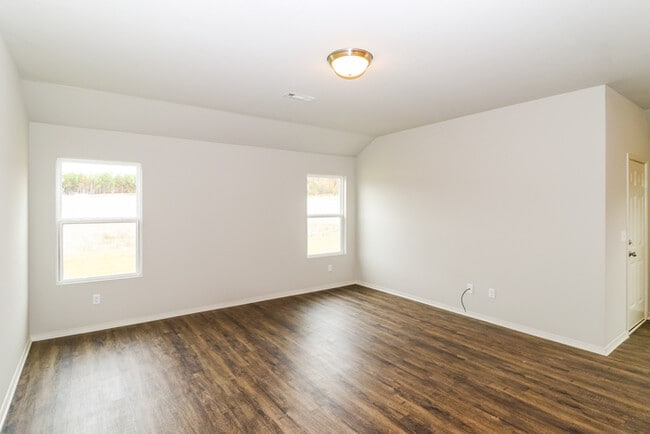 2248 Centennial Valley Dr in Benton, AR - Foto de edificio - Building Photo