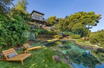 5002 Paradise Dr in Tiburon, CA - Building Photo - Building Photo