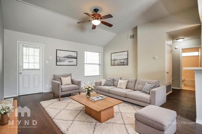6204 Duchess Dr in Austin, TX - Foto de edificio - Building Photo