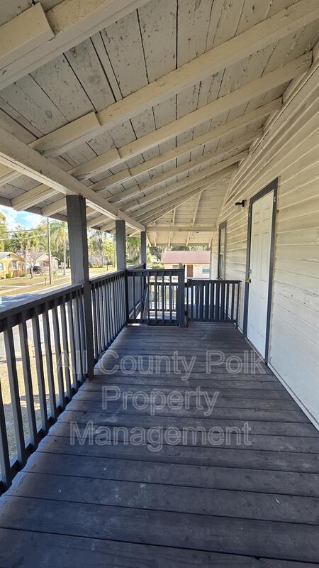 602 Emma St in Lakeland, FL - Foto de edificio - Building Photo